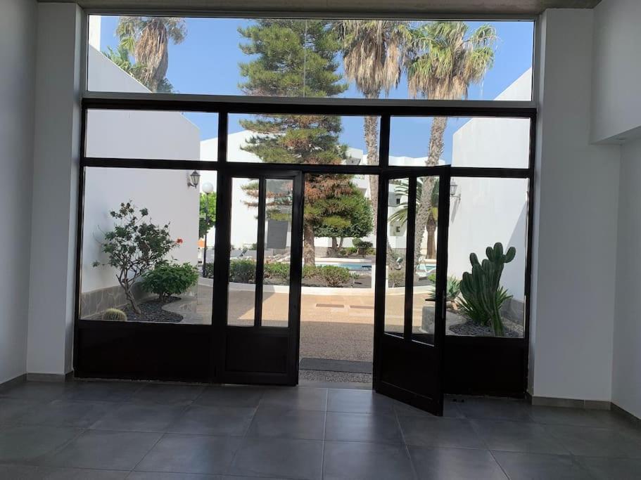 Coqueto Apartamento Zua Con Piscina Costa Teguise Exterior photo